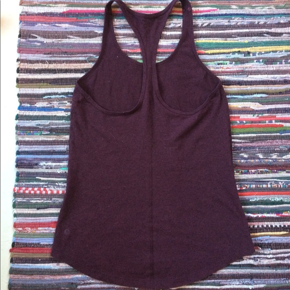 Lululemon racer back tank VGUC sz 4/6 - Picture 2 of 2